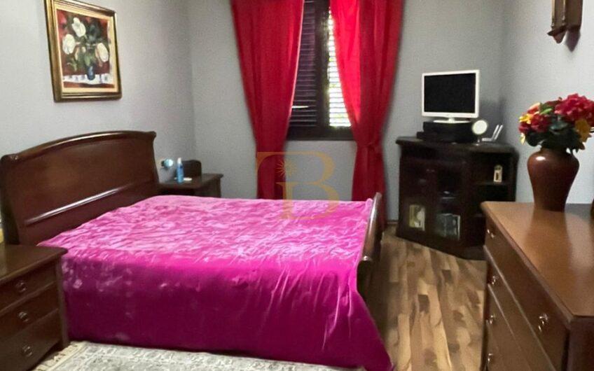 Apartamente 2+1+2 në shitje, tek Pallatet Agimi ne Bllok.