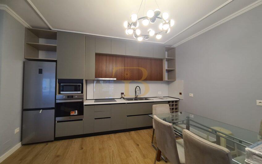 Apartament 2+1+2 me qera, Shkolla Baletit