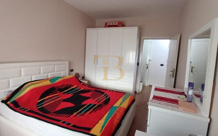 Apartament 1+1 me qera, Tregu Elektrik