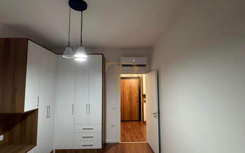 Apartament 1+1 me qera, Astir