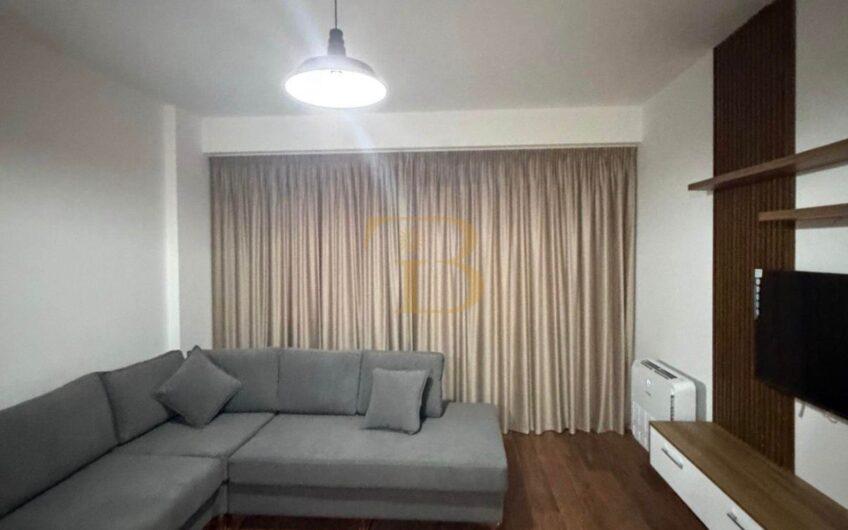 Apartament 1+1 me qera, Astir