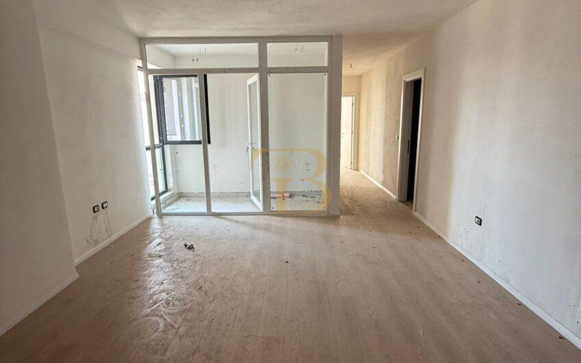 Apartament 2+1 në shitje, Fusha e Aviacionit