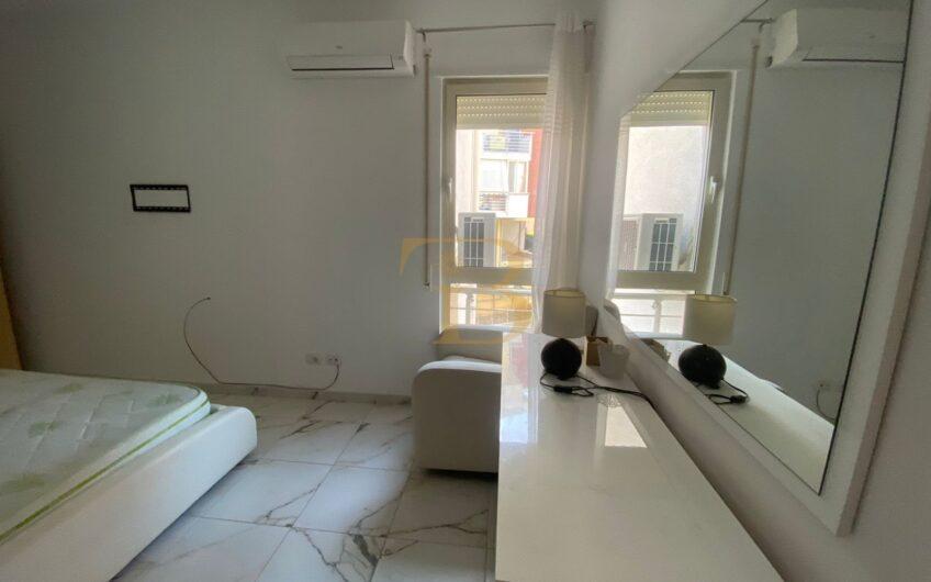 Apartament 2+1+2 me qera, Liqeni i Thatë