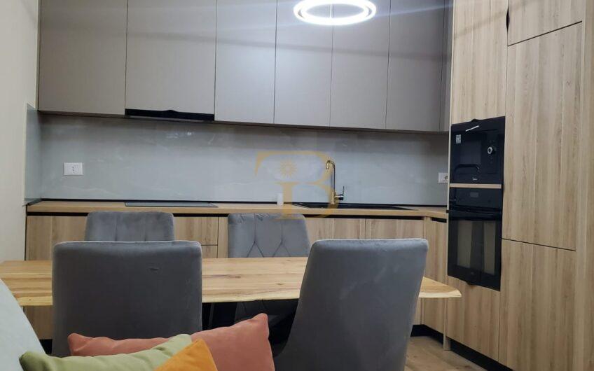 Apartament 1+1/ post parkimi me qera, Liqeni i Thatë