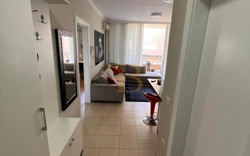 Apartament 1+1/ Post Parkimi me qera, Liqeni i Thatë