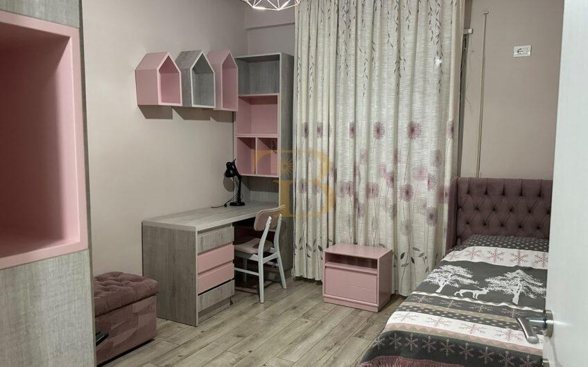 Apartament 2+1 me qera, Selite