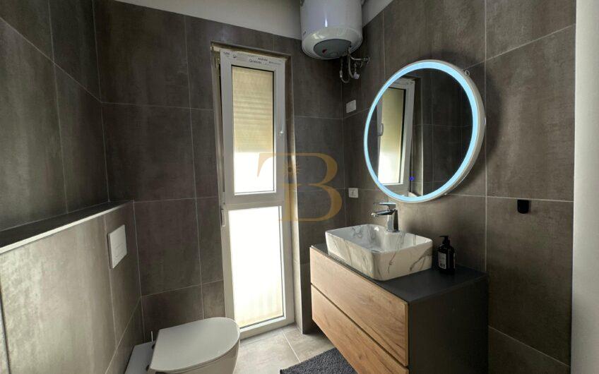 Apartament 2+1+2 me qera, Liqeni Thate.