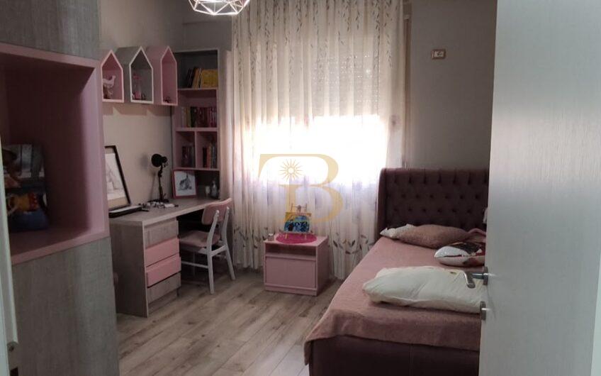 Apartament 2+1 me qera, Selite