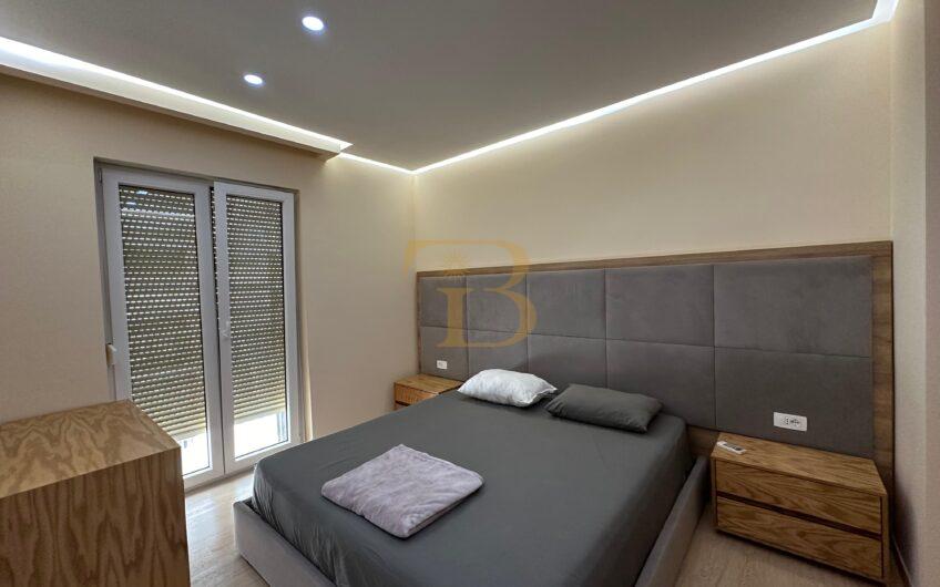 Apartament 2+1+2 me qera, Liqeni Thate.