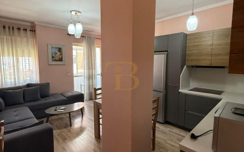 Apartament 2+1 me qera, Kristal Center