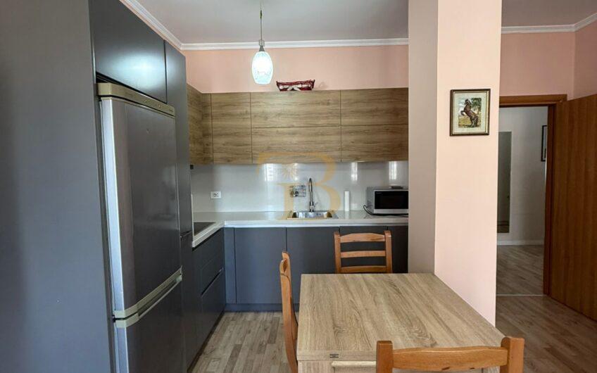 Apartament 2+1 me qera, Kristal Center