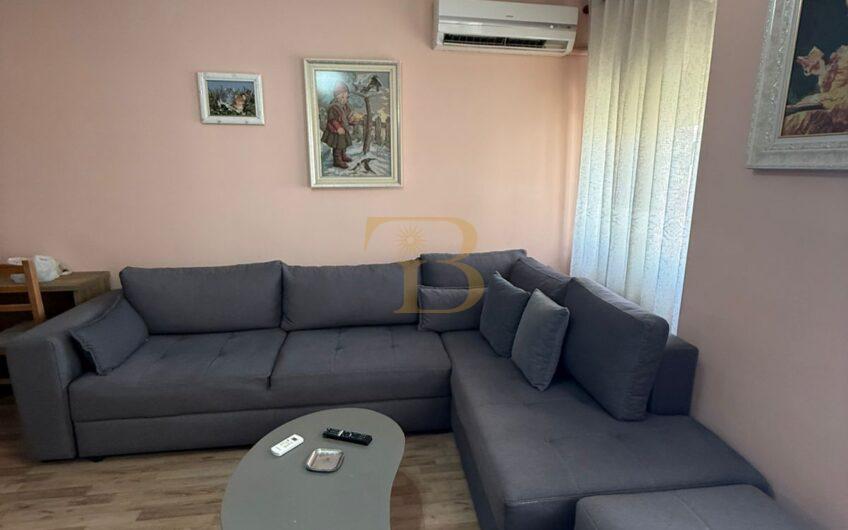 Apartament 2+1 me qera, Kristal Center