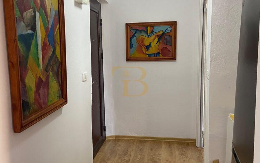 Apartament 1+1 me qera, Qendër