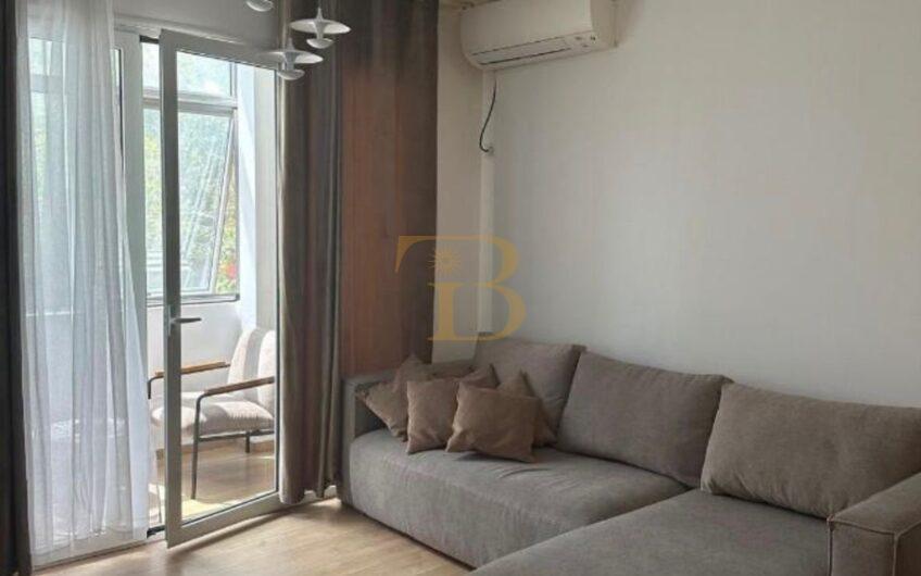 Apartament 2+1 me qera, Square 21