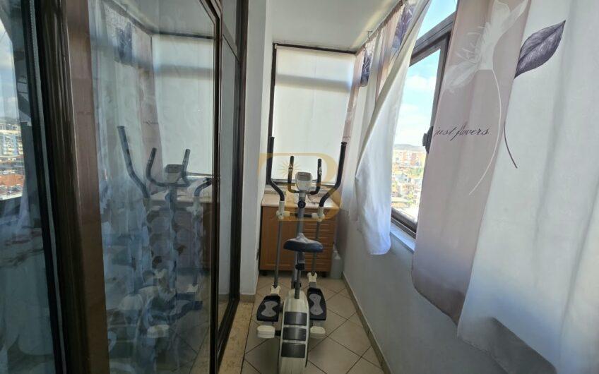 Apartament 3+1+2 në shitje, Rruga e Kavajës