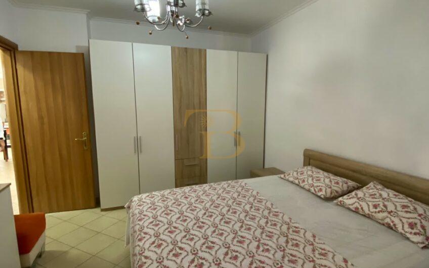 Apartament 3+1+2 në shitje, Rruga e Kavajës
