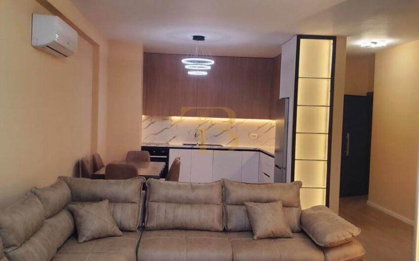 Apartament 2+1+2 me qera, Liqeni i Thatë