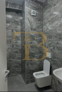 Apartament 1+1 me qera, Zogu i Zi
