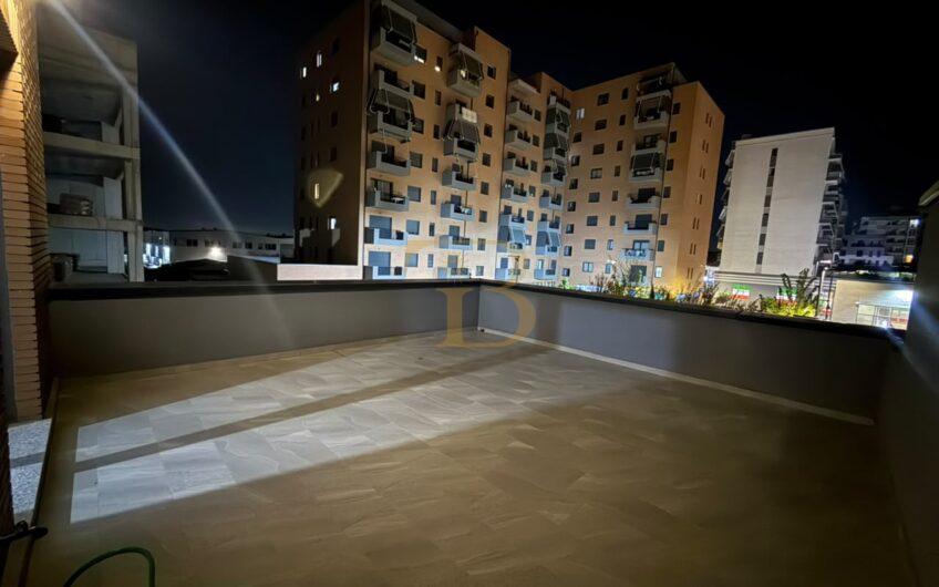 Apartament 2+1+2/Verandë+Post Parkimi në shitje,Kamëz
